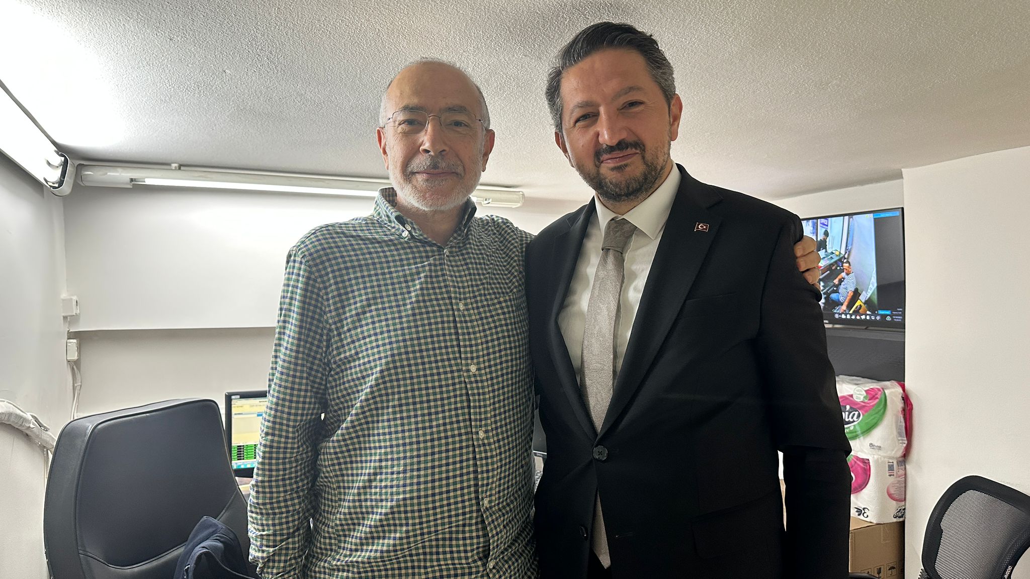 Beşiktaş İlçe Teşkilatımızda Görev Almış Önceki Dönem Teşkilat Mensuplarımızı Ziyaret Ettik