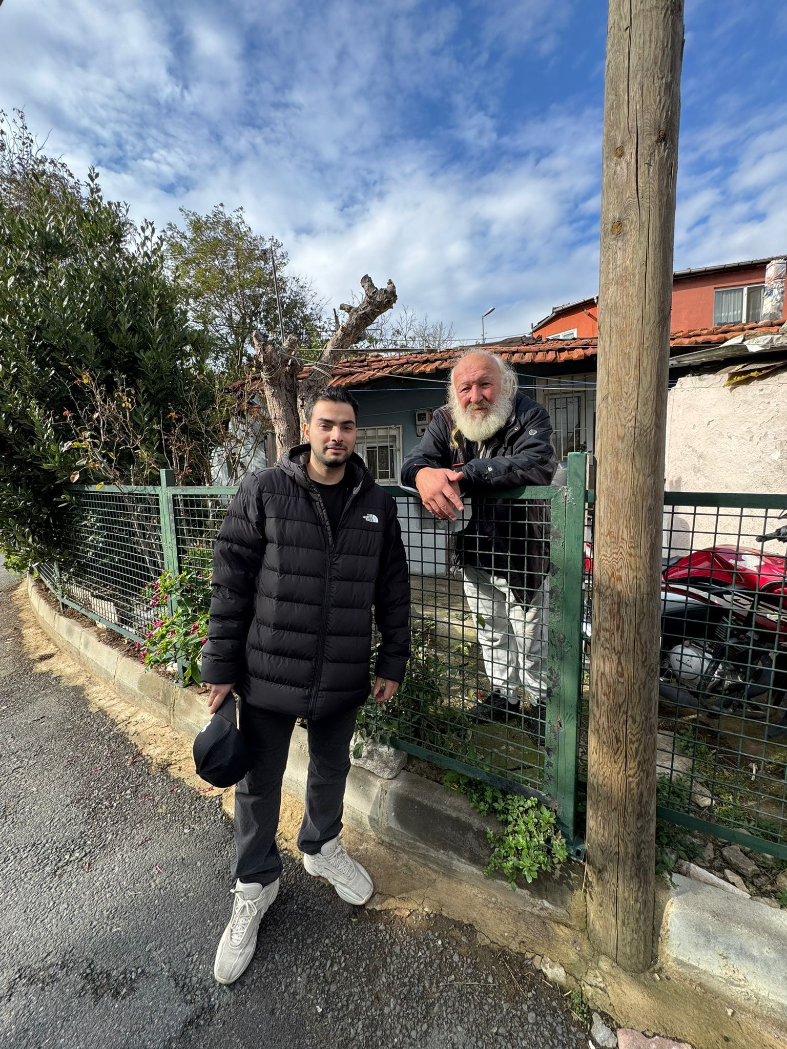 AK Parti Gençlik Kolları’ndan Mahallelerde Üye Ziyareti